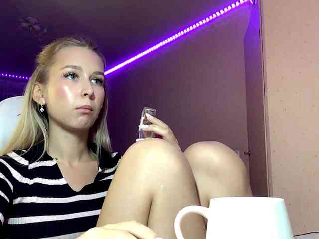 Emelinestrande webcam