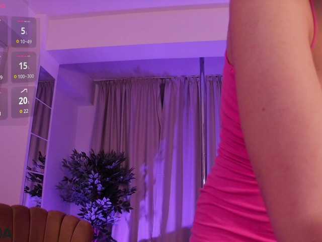 BlondieAimee live cam