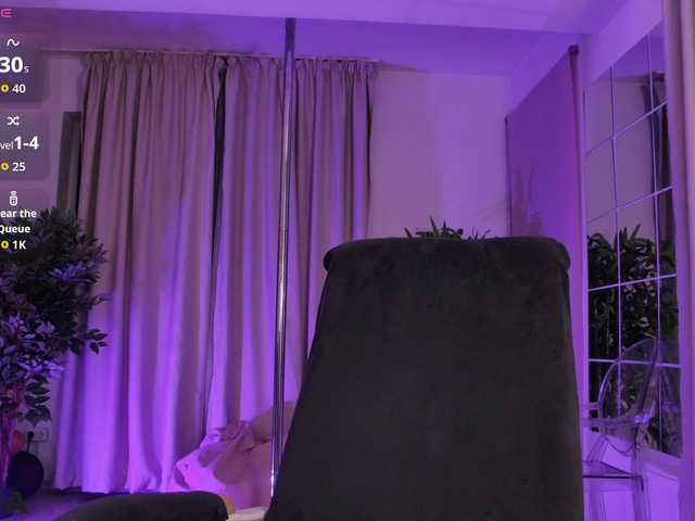BlondieAimee