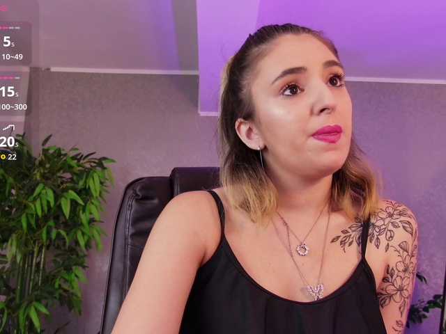 BlondieAimee live cam on BongaCams