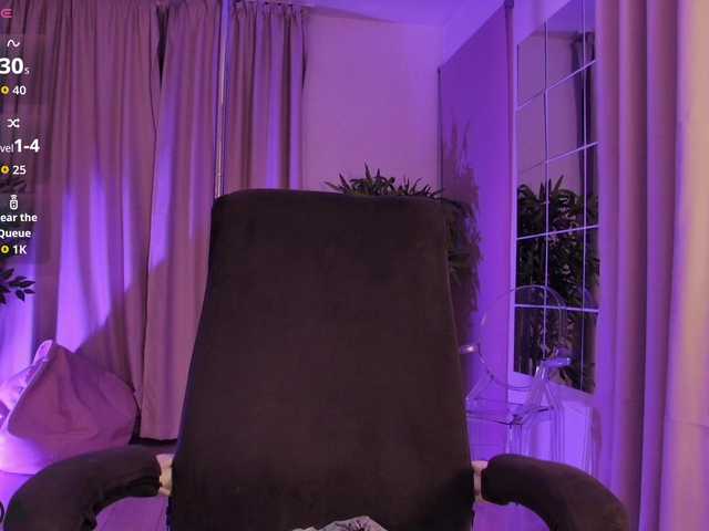 BlondieAimee live cam on BongaCams