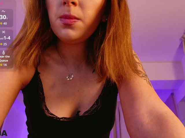 BlondieAimee webcam