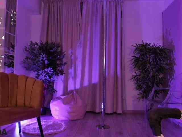 BlondieAimee webcam