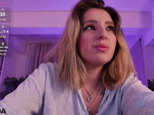 BlondieAimee webcam