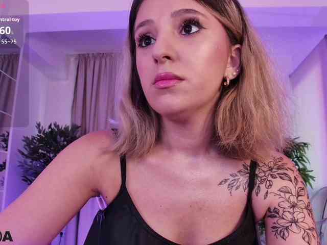 BlondieAimee