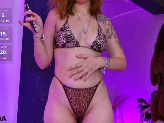 BlondieAimee webcam