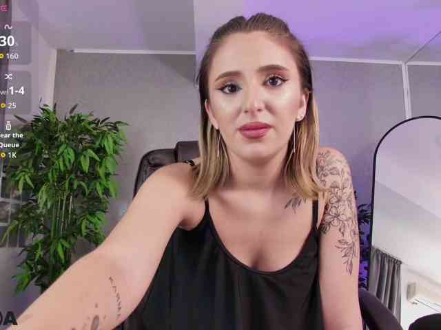 BlondieAimee