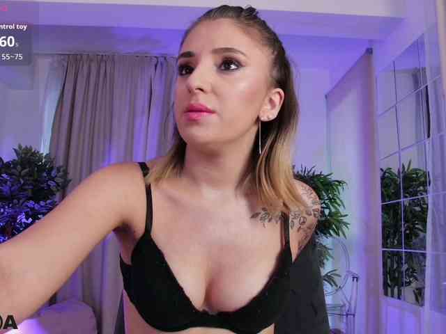 BlondieAimee