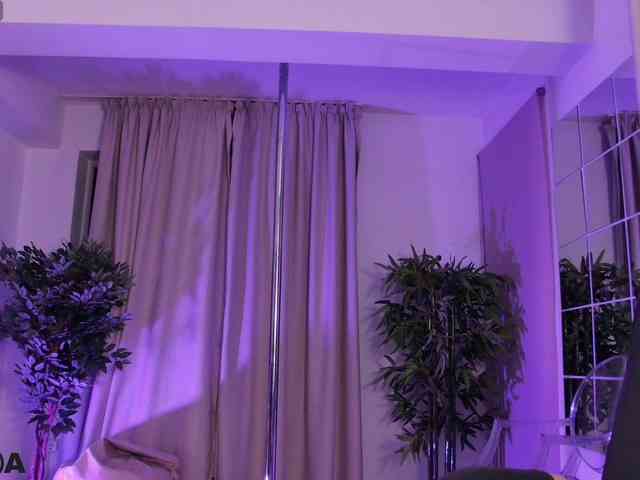BlondieAimee webcam