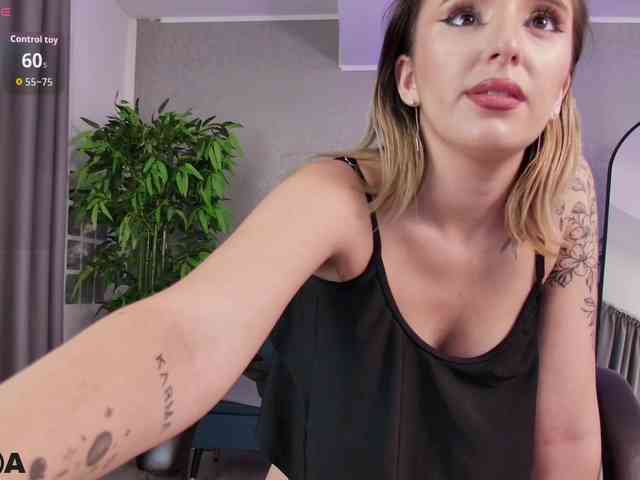 BlondieAimee