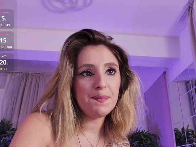 BlondieAimee webcam