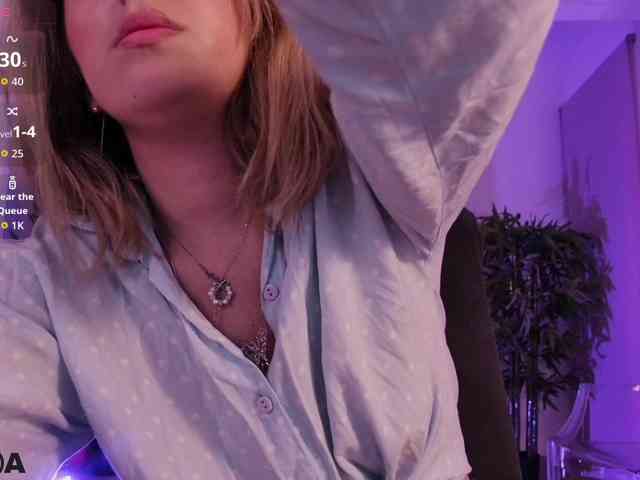 BlondieAimee webcam