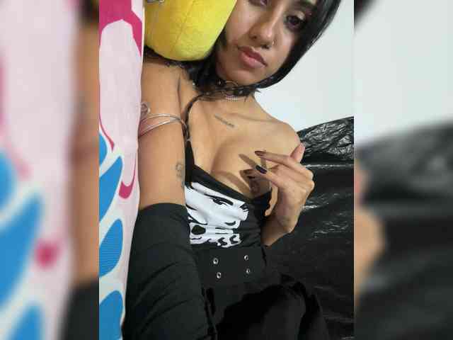 Violettah1 webcam