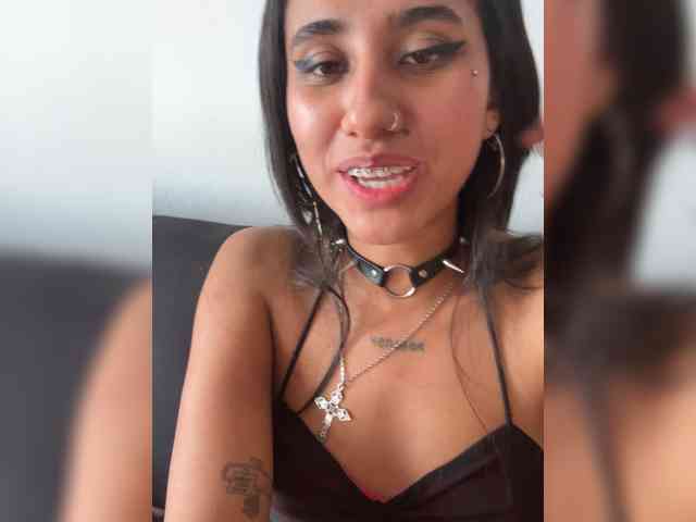 Violettah1 webcam