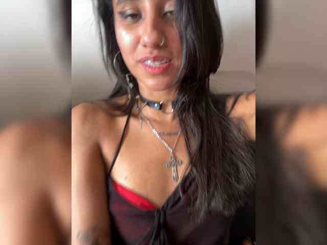 Violettah1 webcam