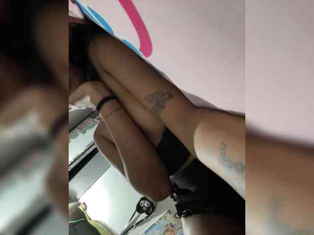 Violettah1 webcam