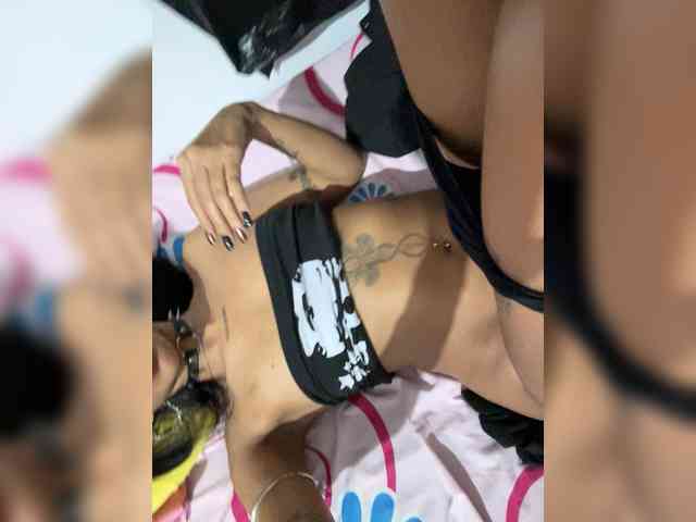 Violettah1 webcam