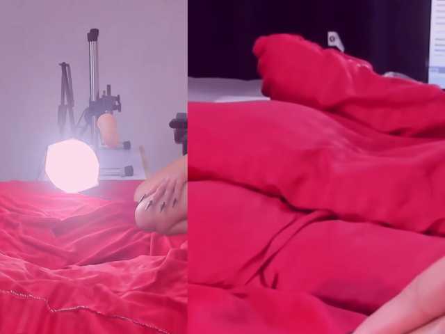 Ely-foxy live cam on BongaCams