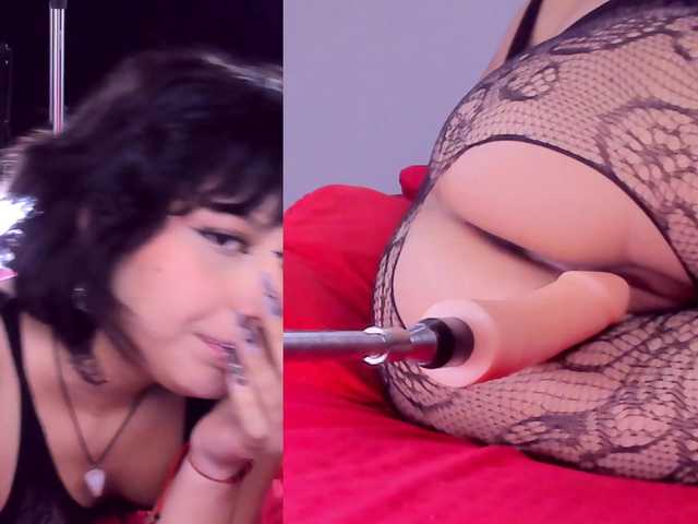 Ely-foxy live cam on BongaCams