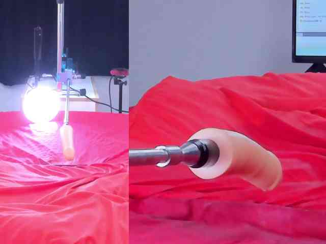 Ely-foxy Live Webcam on BongaCams