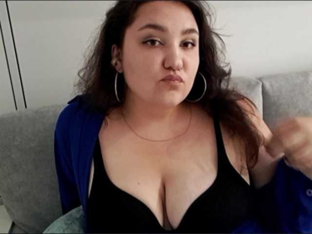 JaneKissMiss live cam on BongaCams