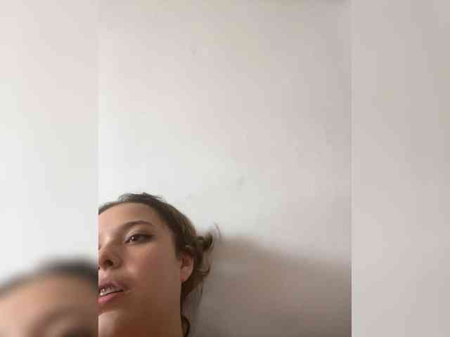 d4ngerBunn webcam