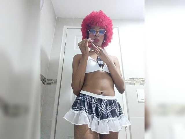 LilaBloom live cam on BongaCams