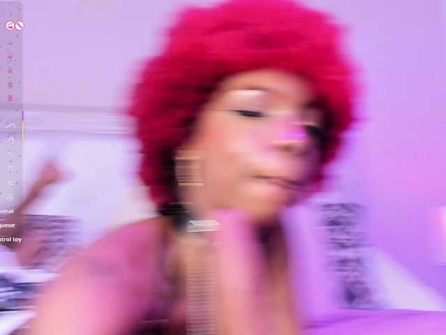 LilaBloom live cam on BongaCams