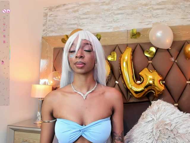 LilaBloom live cam on BongaCams