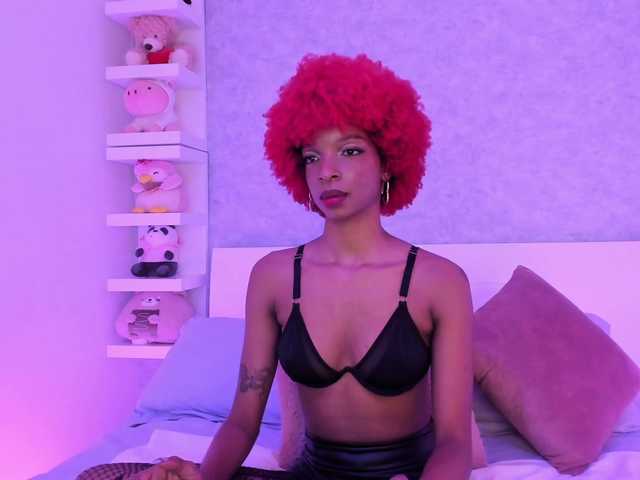 LilaBloom live cam on BongaCams