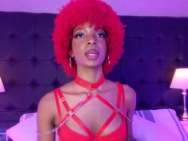 LilaBloom live cam on BongaCams