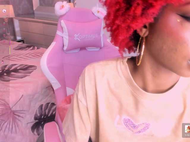 LilaBloom live cam on BongaCams