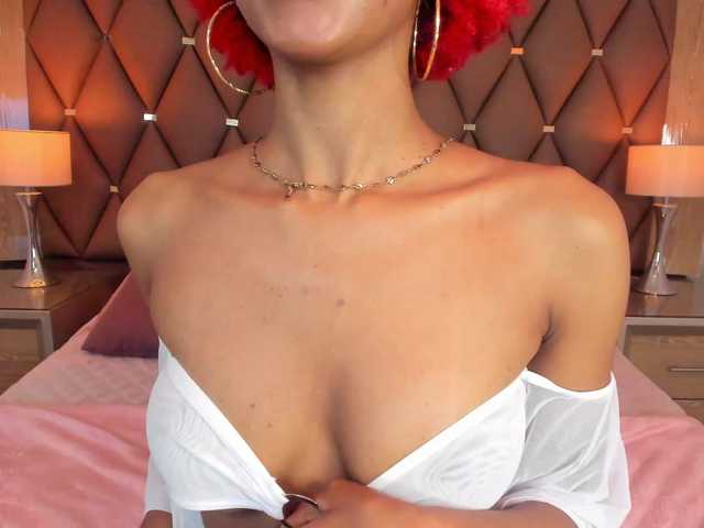 LilaBloom live cam on BongaCams