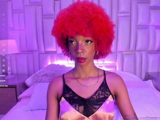 LilaBloom live cam on BongaCams