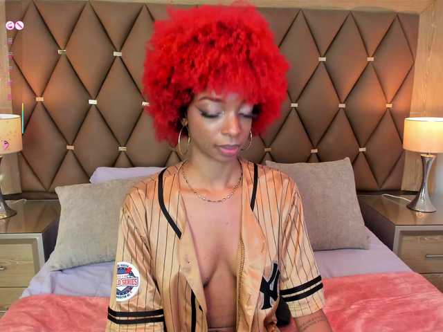 LilaBloom live cam on BongaCams
