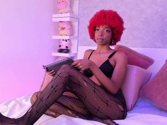 LilaBloom live cam on BongaCams