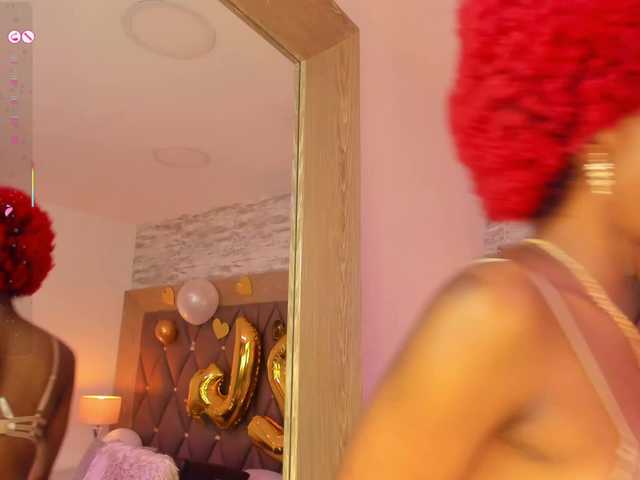 LilaBloom live cam on BongaCams