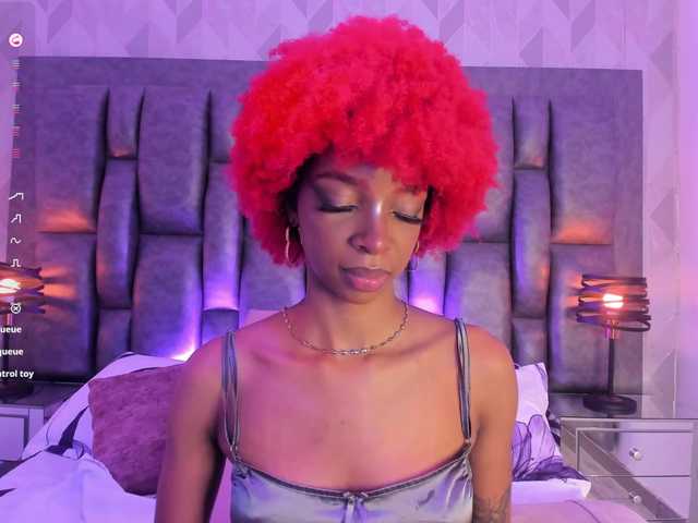 LilaBloom live cam on BongaCams
