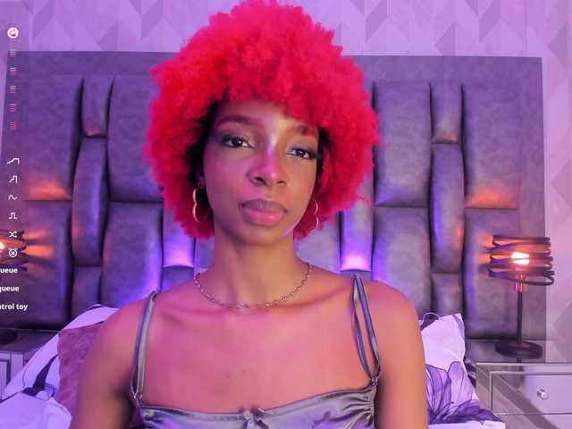 LilaBloom live cam on BongaCams
