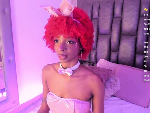 LilaBloom live cam on BongaCams