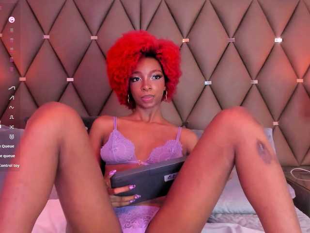 LilaBloom live cam on BongaCams