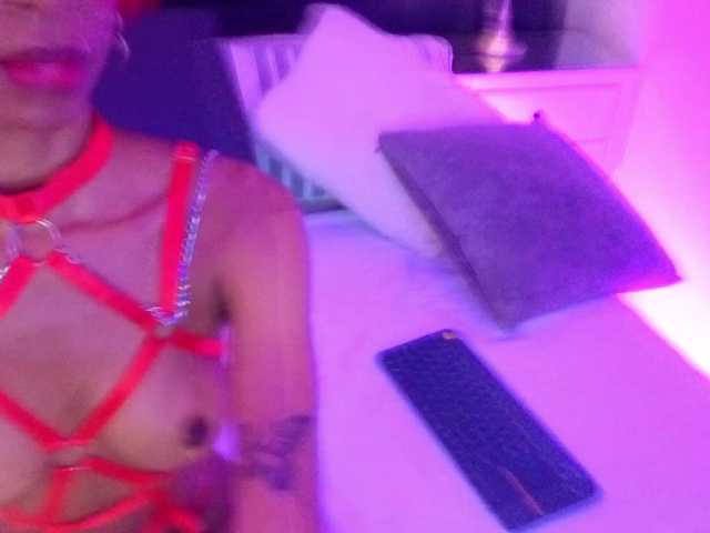 LilaBloom live cam on BongaCams