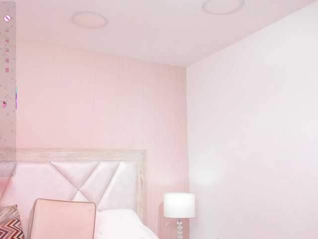 LilaBloom — live female cam
