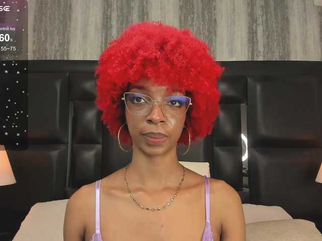 LilaBloom live cam on BongaCams