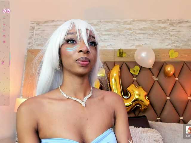 LilaBloom live cam on BongaCams