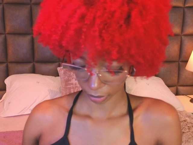 LilaBloom live cam on BongaCams