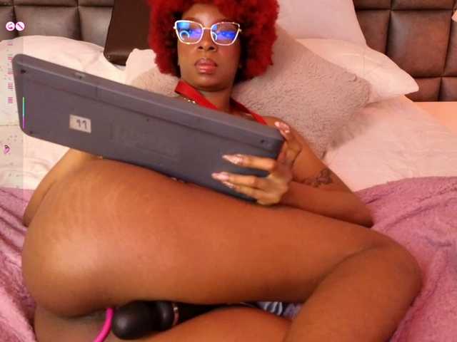 LilaBloom live cam on BongaCams