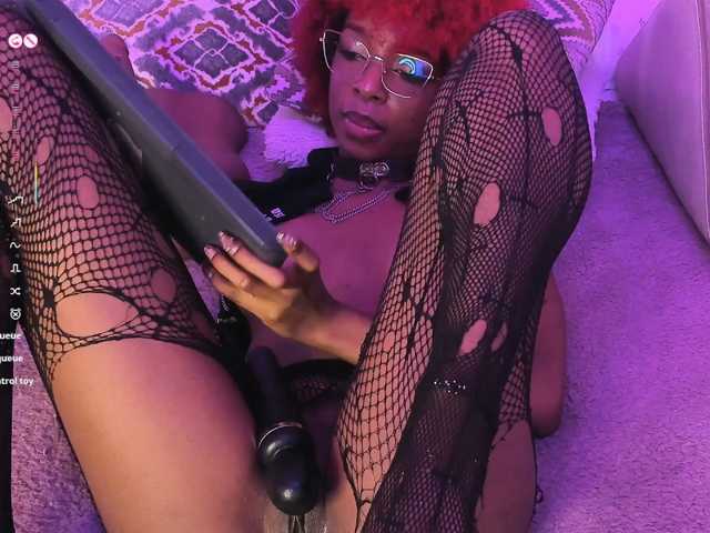 LilaBloom live cam on BongaCams