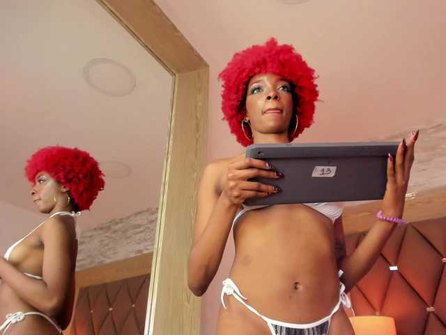 LilaBloom live cam on BongaCams