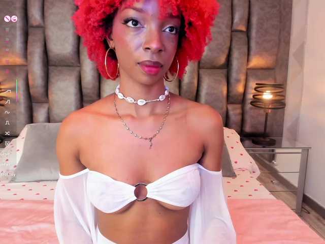 LilaBloom live cam on BongaCams